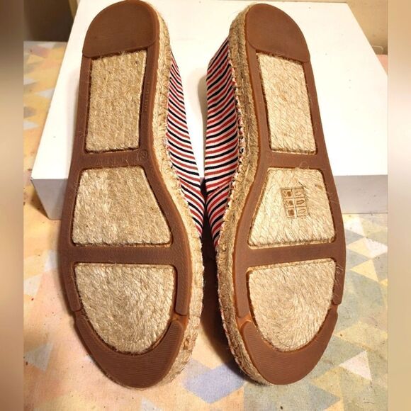 NEW J. Crew Red, White & Blue Striped Canvas Espadrille Flats Sz. 6.5 Ret $79 - Picture 6 of 7